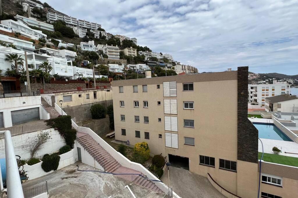 Apartamento Tres Habitaciones Con Vistas Al Mar En Росес Екстер'єр фото