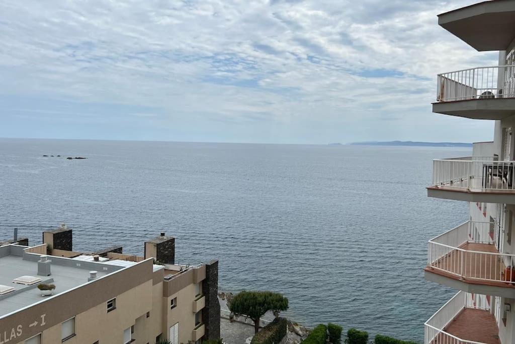 Apartamento Tres Habitaciones Con Vistas Al Mar En Росес Екстер'єр фото